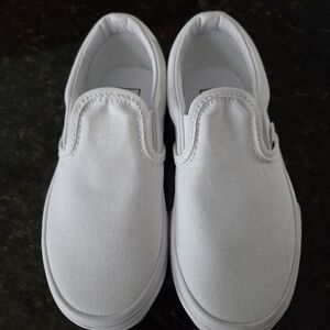 Kids White Slip-On Vans Sneakers